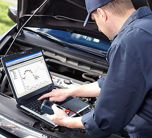 1200x680_technicien_en_diagnostic_auto.jpeg