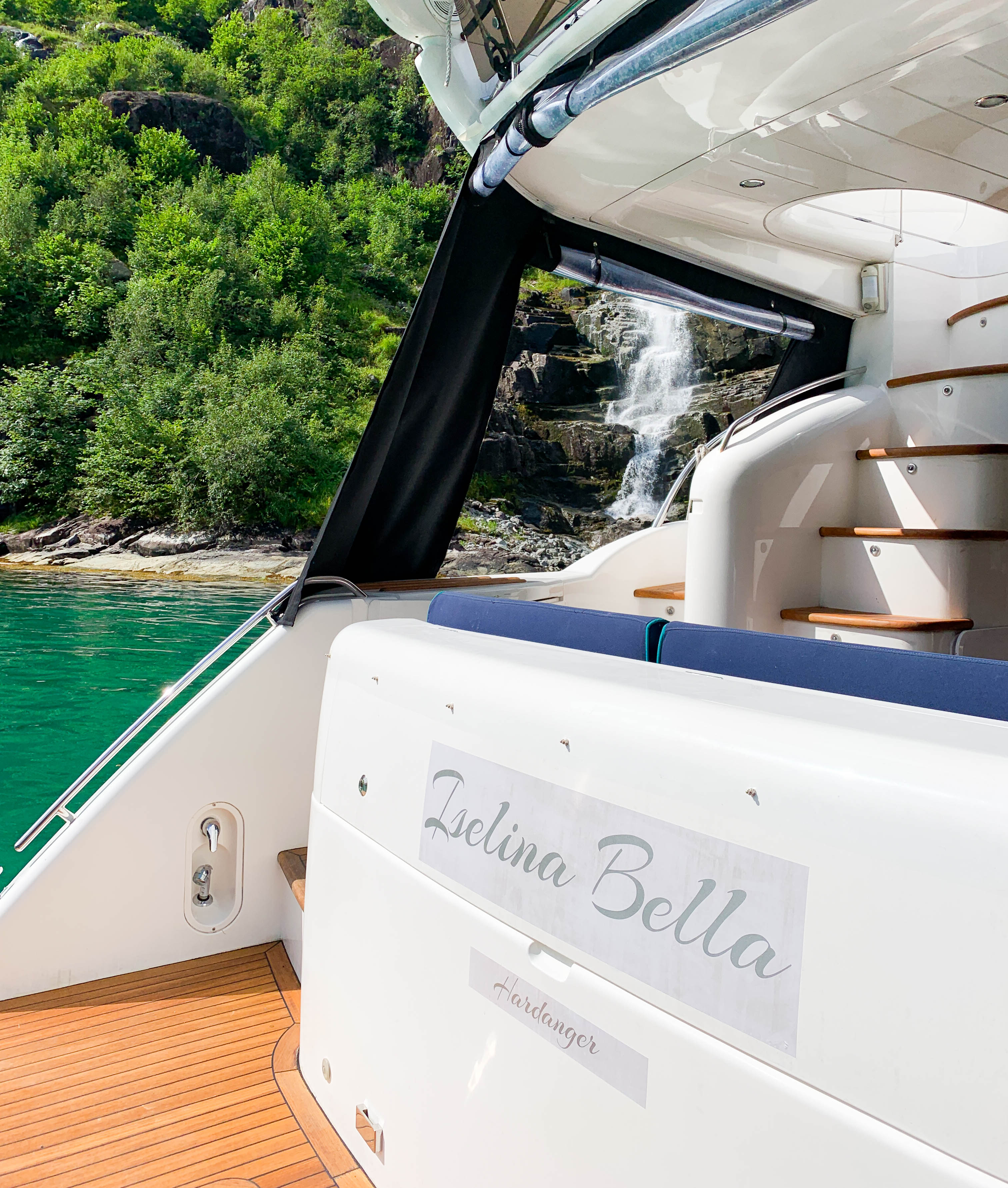 aft deck with waterfall