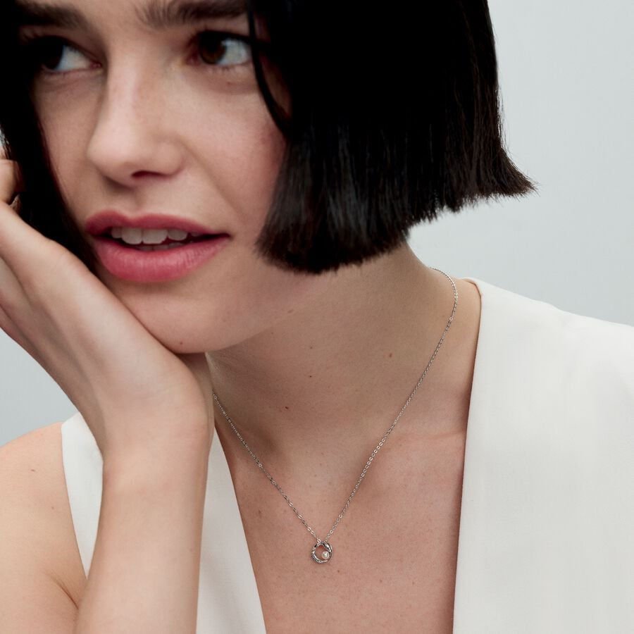 Miniatura: Organically Shaped Pavé Circle & Treated Freshwater Cultured Pearl Collier