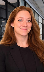 Warm Professional Auburn Portrait_edited.jpg