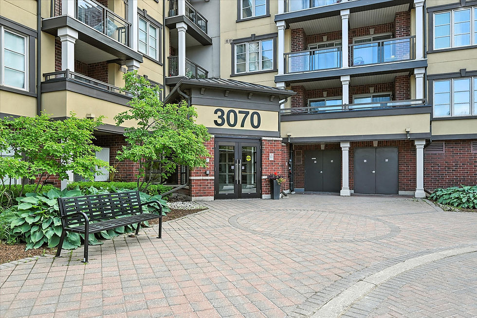 Front of 3070 Rotary Rd building.