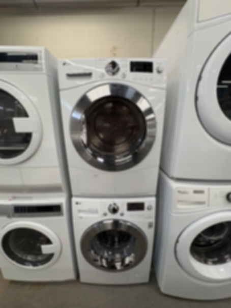 LG-24” Smart Front load Electric Washer & Dryer Set 