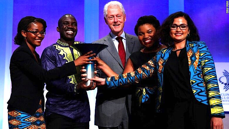 2016 Hult Prize winners, Magic Bus team, with President Bill Clinton