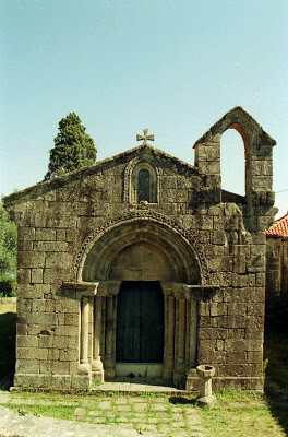 Igreja românica , Penafiel, Portugal, . Séc XIII