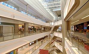atrium3.jpg