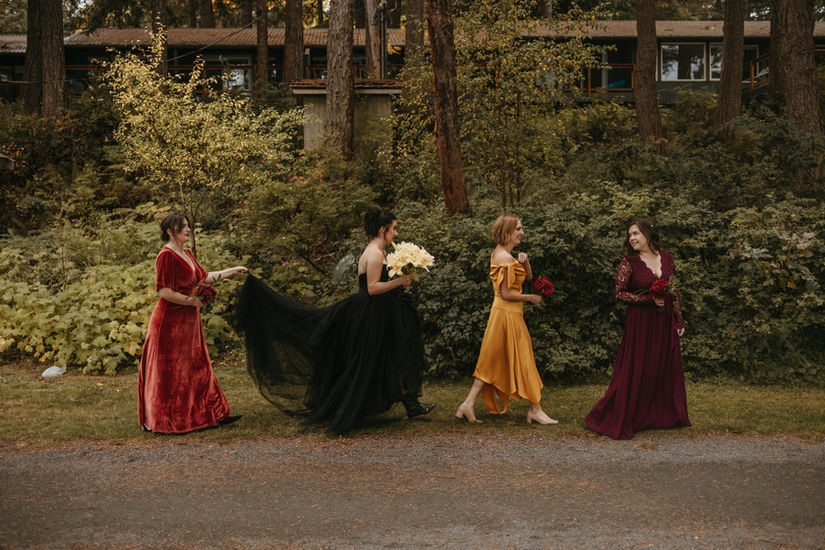 Taku Resort on Quadra Island beachfront wedding