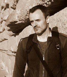 Headshot 0a2a636236-headshot.jpg