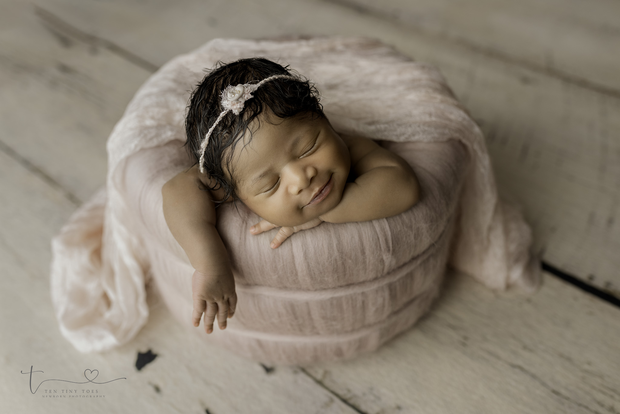cute toes newborn photography