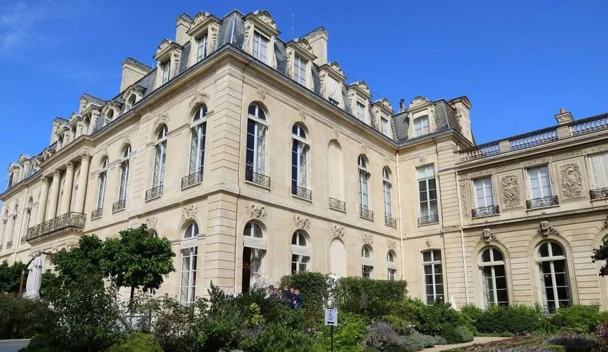 Palais-de-l-Elysee_75008