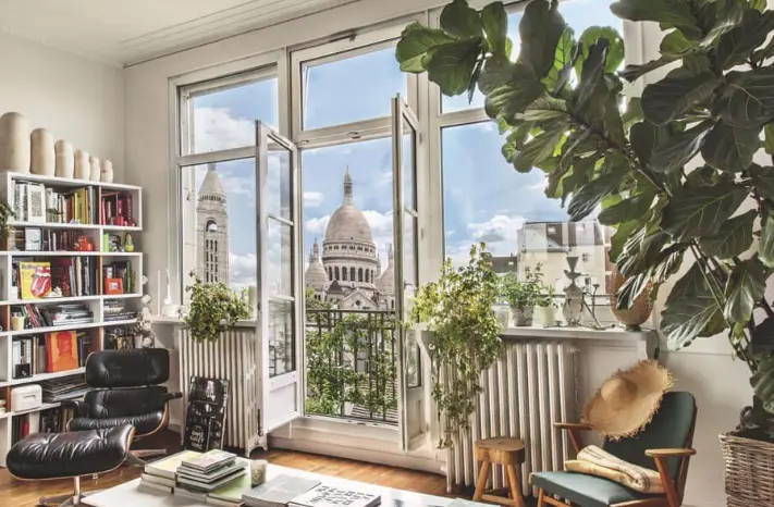 Appartement-vue-sur-Montmartre
