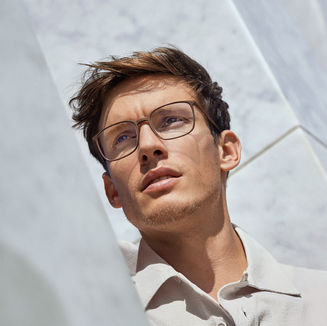 SILHOUETTE Empowered by Lightness