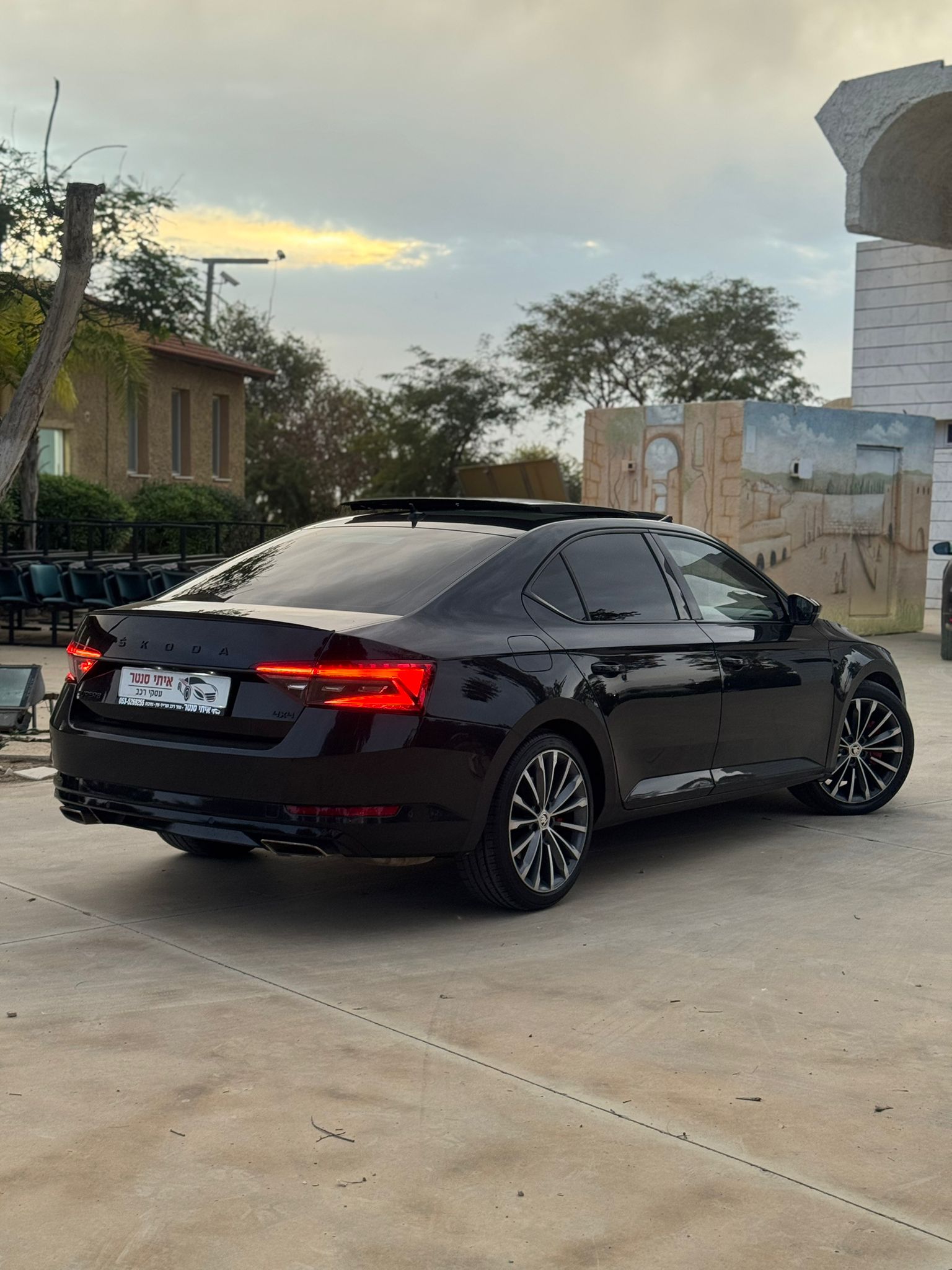 תמונות רכב סקודה SUPERB FL