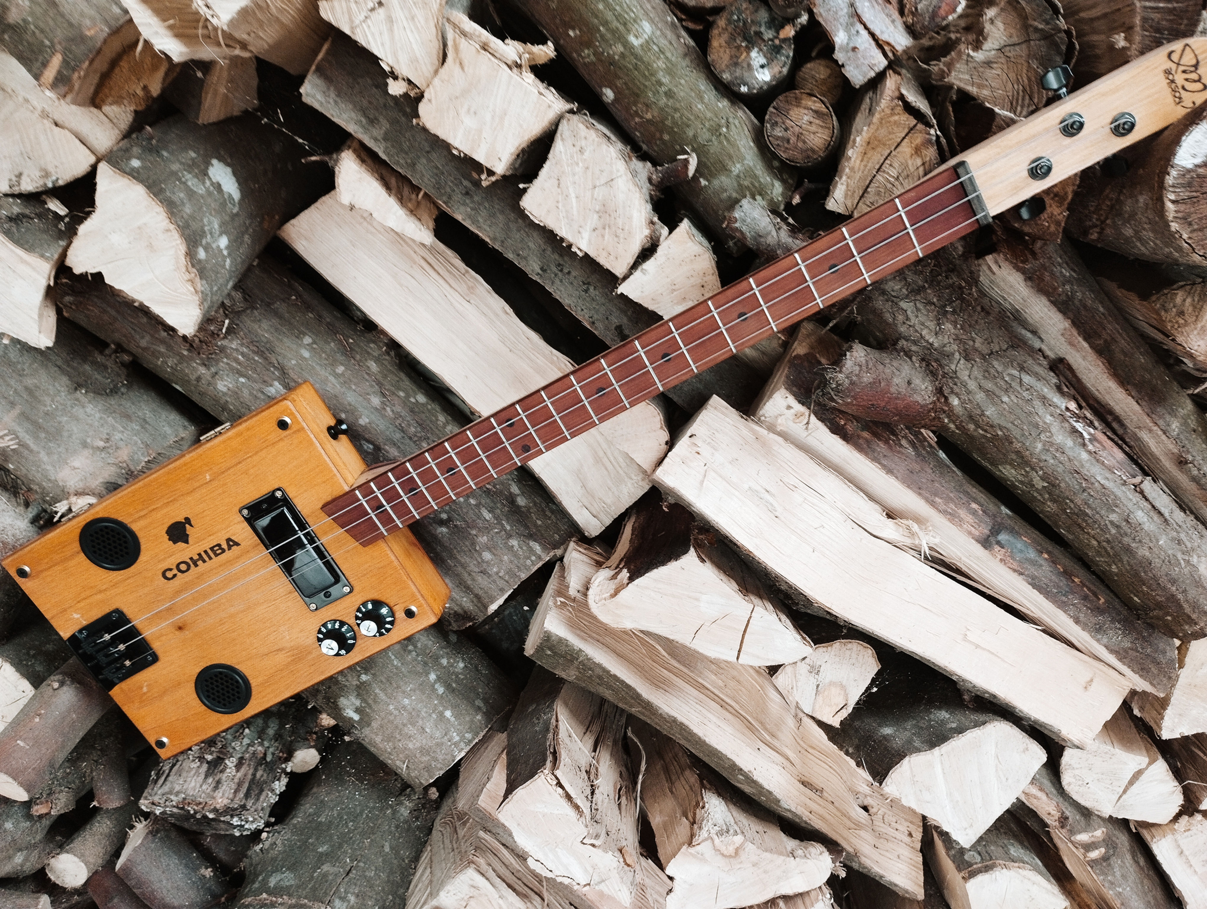 Cigar Box Guitare 3 Cordes "Cohiba Espléndidos"