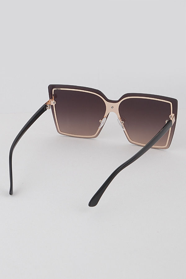 Thumbnail: Oversized Lens Shield Sunglasses