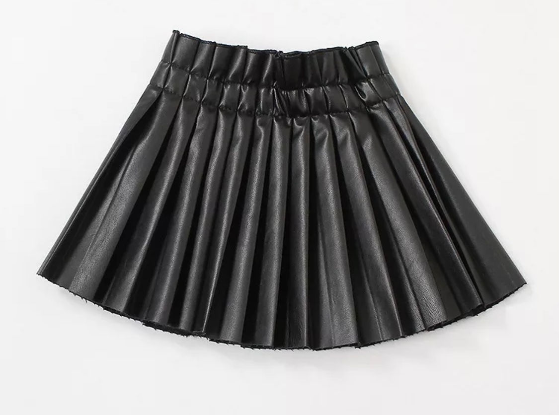 BLACK LEATHER PLEATED  SKIRT 