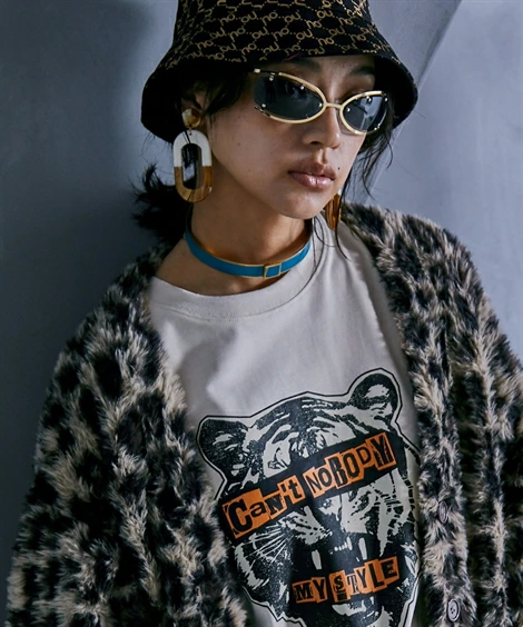 GEVS Japanese plus size streetwear sweater