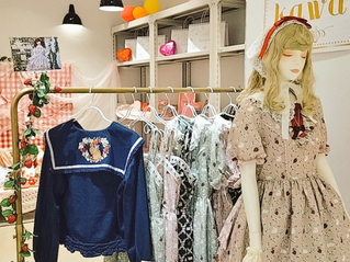 Axes Femme Kawaii Store, J-Fashion clothing racks, vintage Japanese fashion, lolita fashion