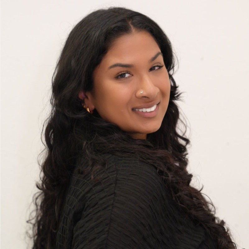 Devika Dutt Headshot.jpg