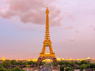 WHITE FEMINISM MAKES AN UNFASHIONABLE DEBUT IN EMILY IN PARIS