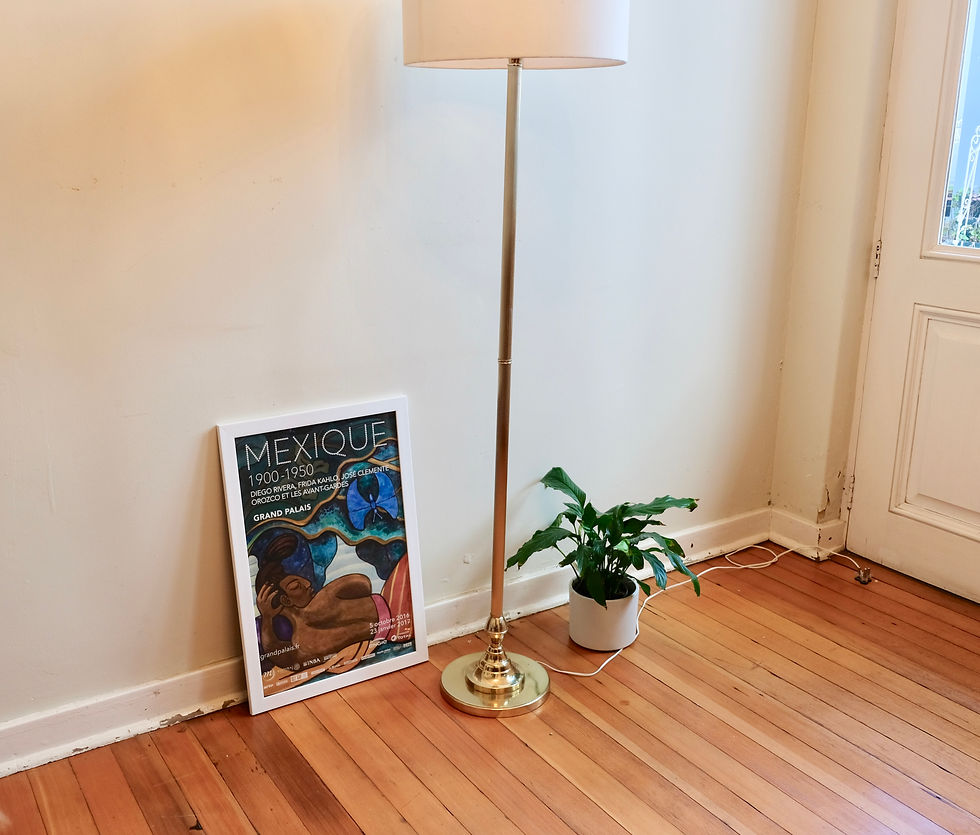 Thumbnail: Vintage Standing Lamp