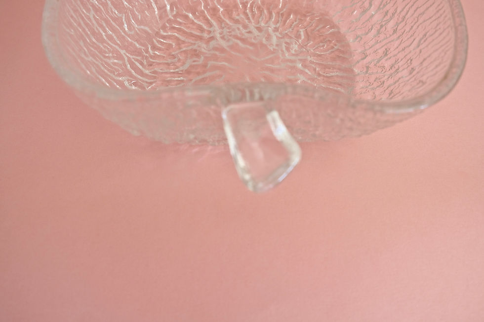Thumbnail: Italian-made Apple-shaped Glass Dish