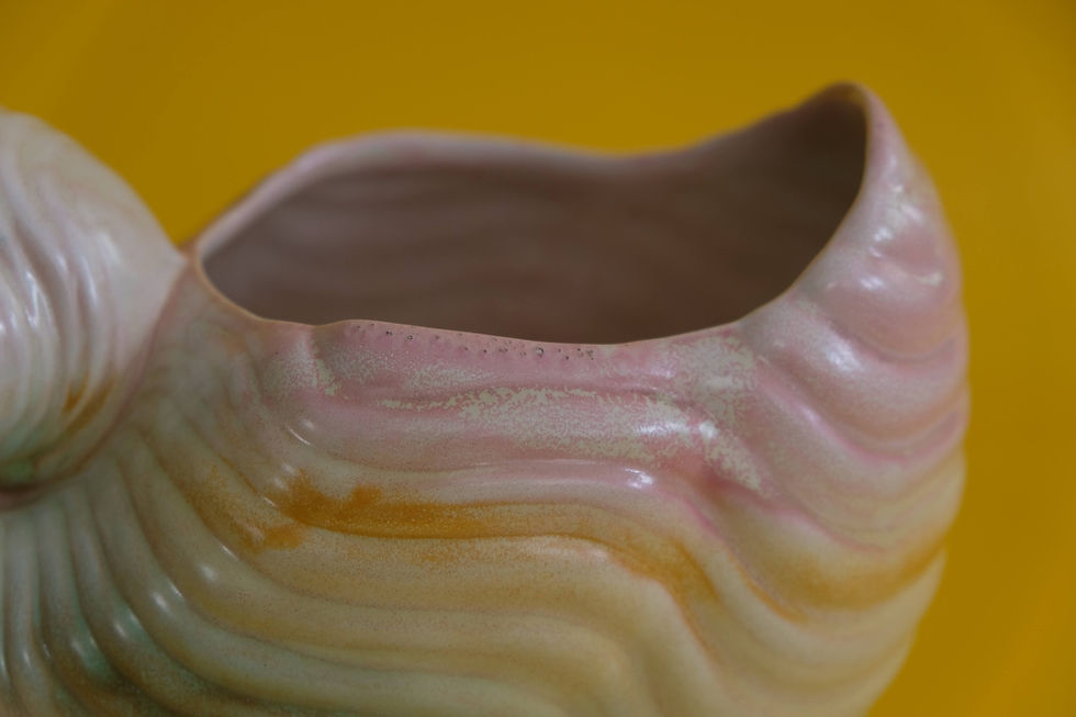 Thumbnail: Vintage Shorter & Son Shell Vase/Planter (R320)