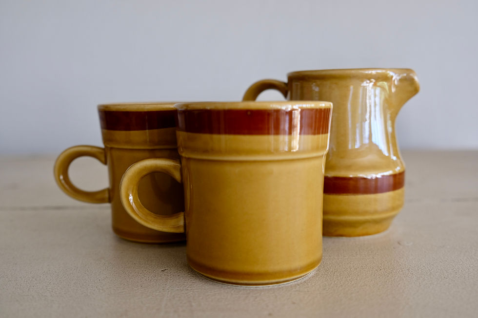 Thumbnail: Japanese Crest-Stone Mugs & Creamer (Set)