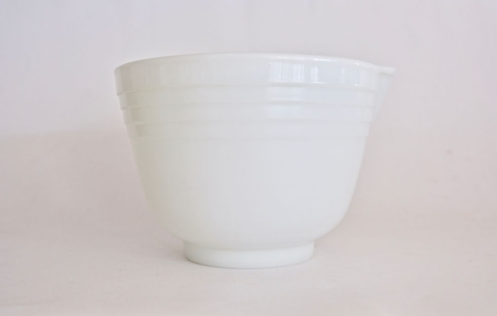 Thumbnail: Vintage Fireking and Pyrex Bowls (Each)