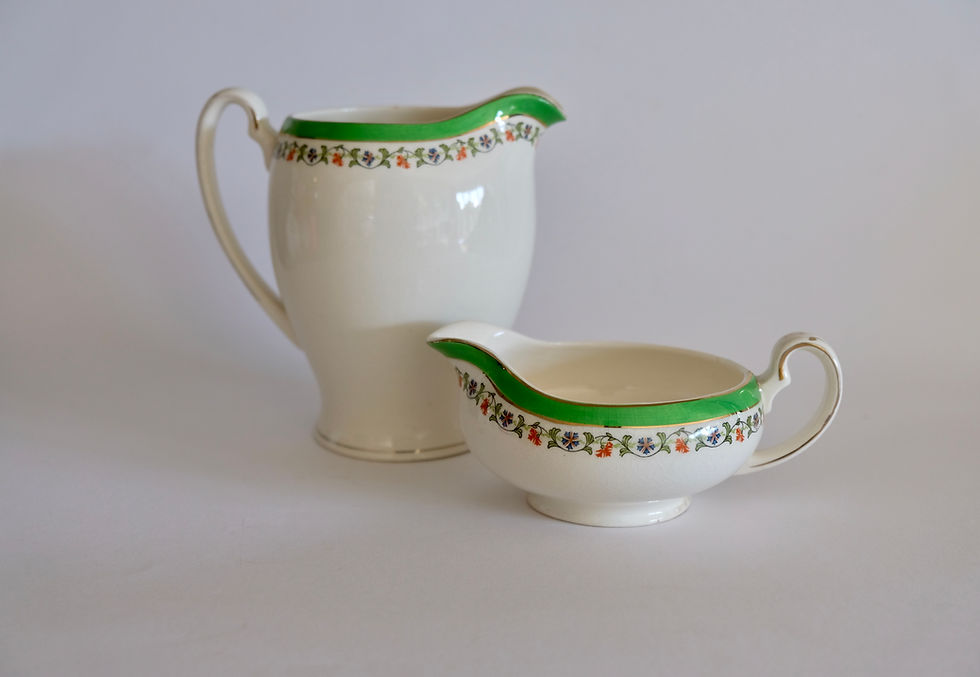 Alfred Meakin "Green Paisley" Pitcher and Gravy Boat (Each)