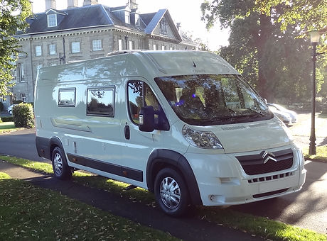 motorhome_outside_zoom_in.jpg