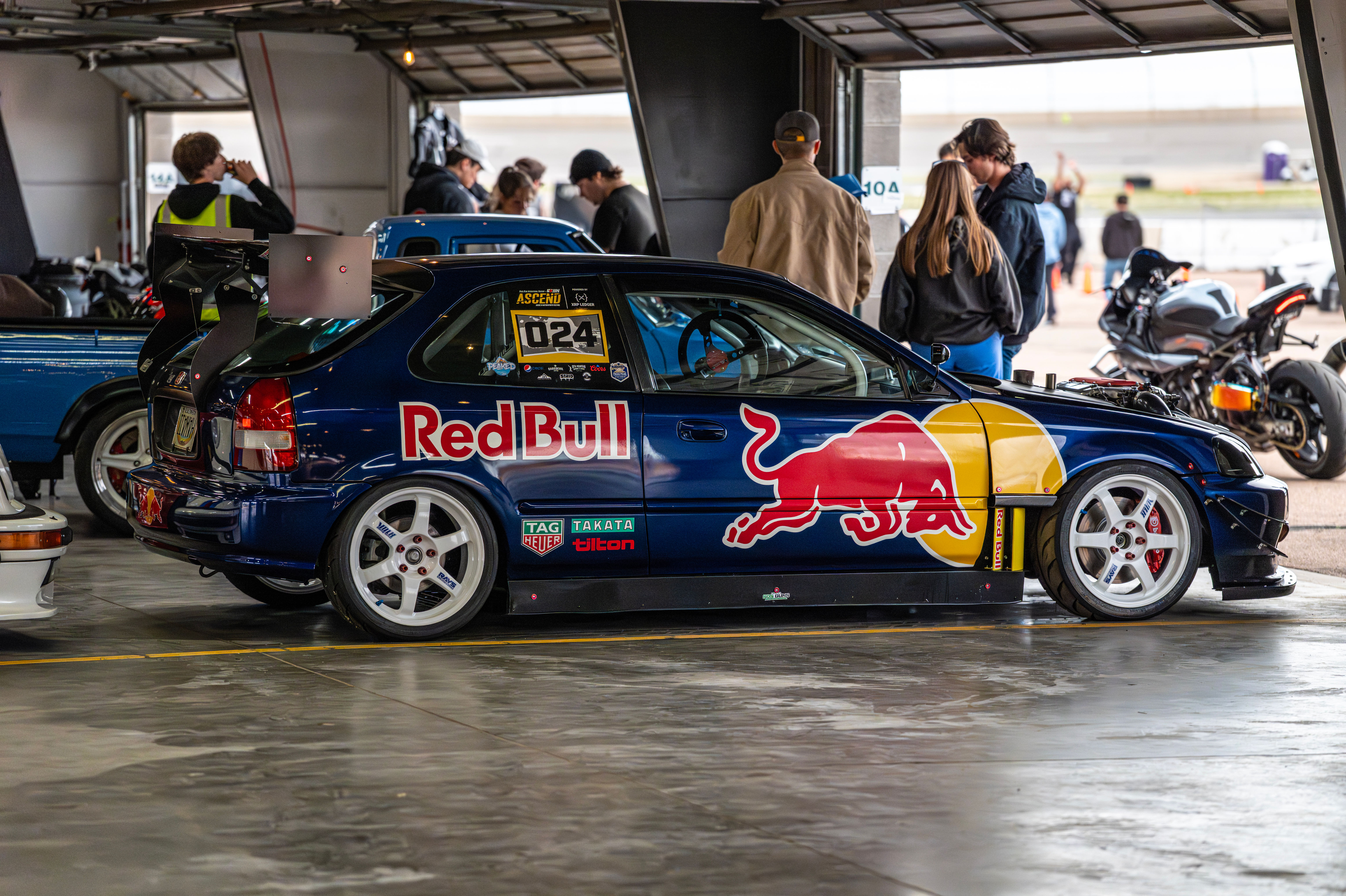 Red bull Civic Hatch