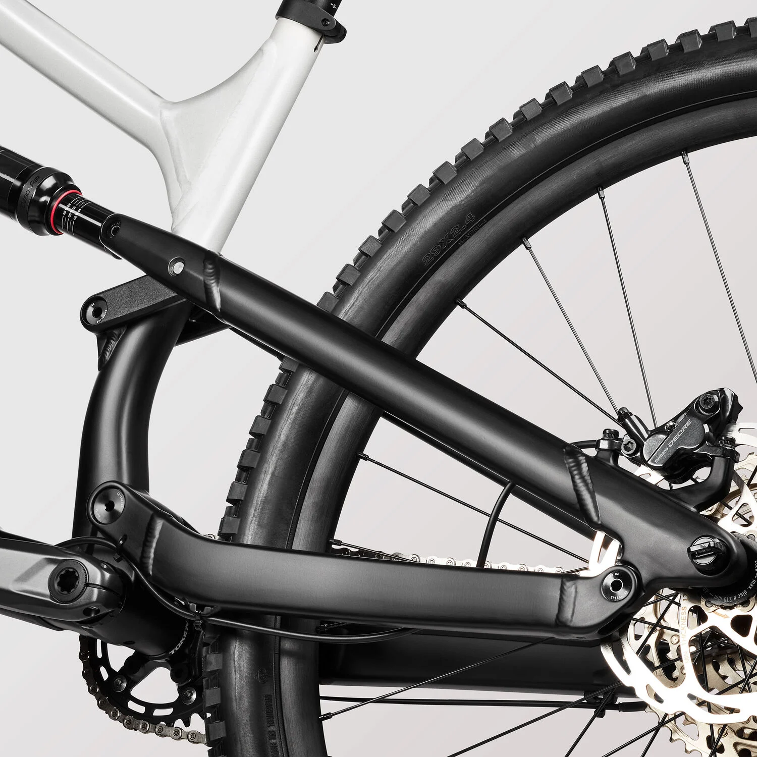 3175_TOP-4_spectral-125-5_sl-bk_suspension_025.webp