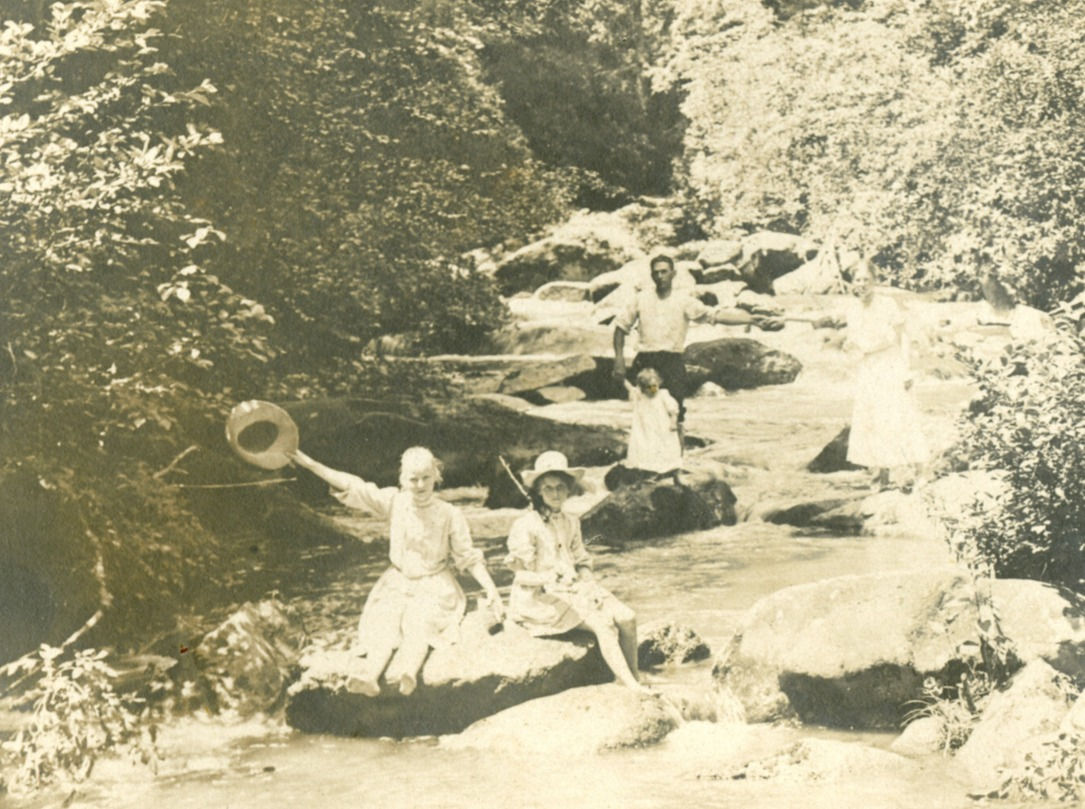 Hattie Hill 1905 Images