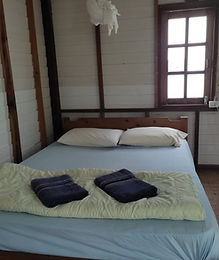 insid room4.jpg