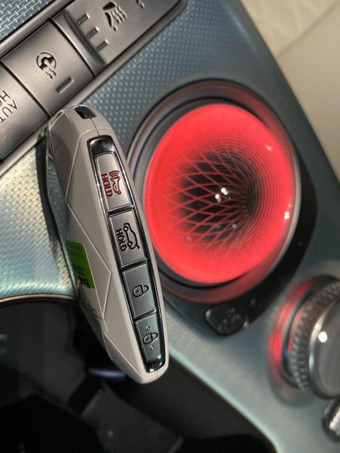 Check Out The New Beautiful Key Fob for the Genesis GV60! Korean Car News