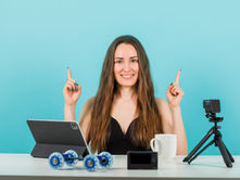 Investing in Trust: Building Influencer Relationships in Finance and Business