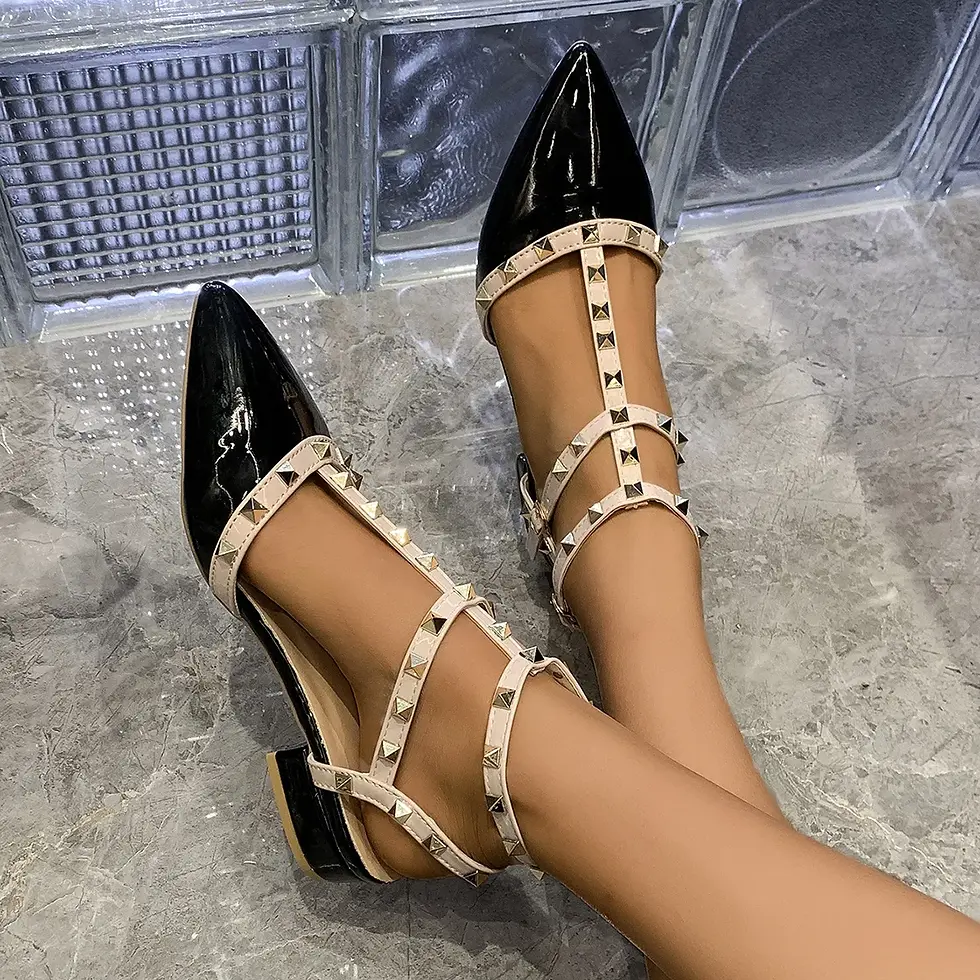 Thumbnail: 2025 New Rivet Head Sandals Women Summer Pointed Toe Thick Heel Fashionable Vers