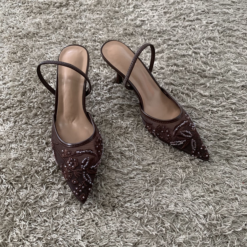 Thumbnail: 2026 String Bead Mesh Embroider Slingback High Heels Women Sexy Pointed Toe Heel