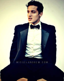 MIGUEL ANDREW PHOTOGRAPHER