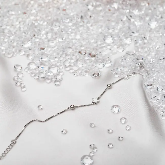 Thumbnail: Letterbox Love 'Daughter' Bracelet