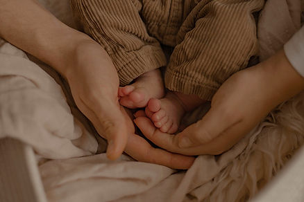 2023-03-18_Babyshooting_L+M+M_163_edited.jpg