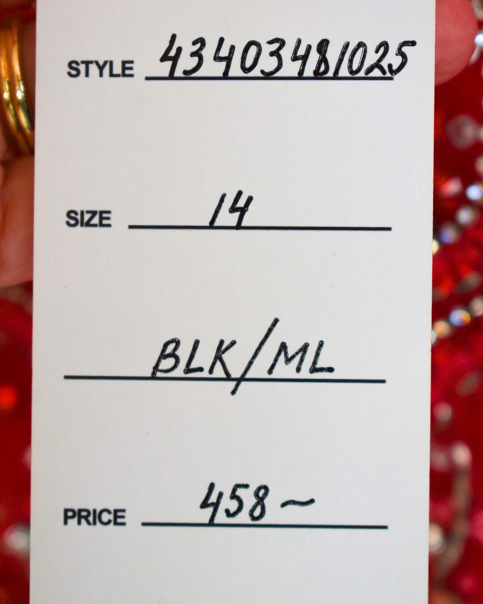 Thumbnail: Mori Lee Black Long Formal - Size 14