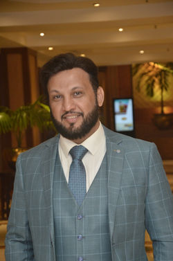 Adil Ismail Best Canada & Australia Immigration Consultant inKarachi Pakistan Adil Ismail Karachi Ca