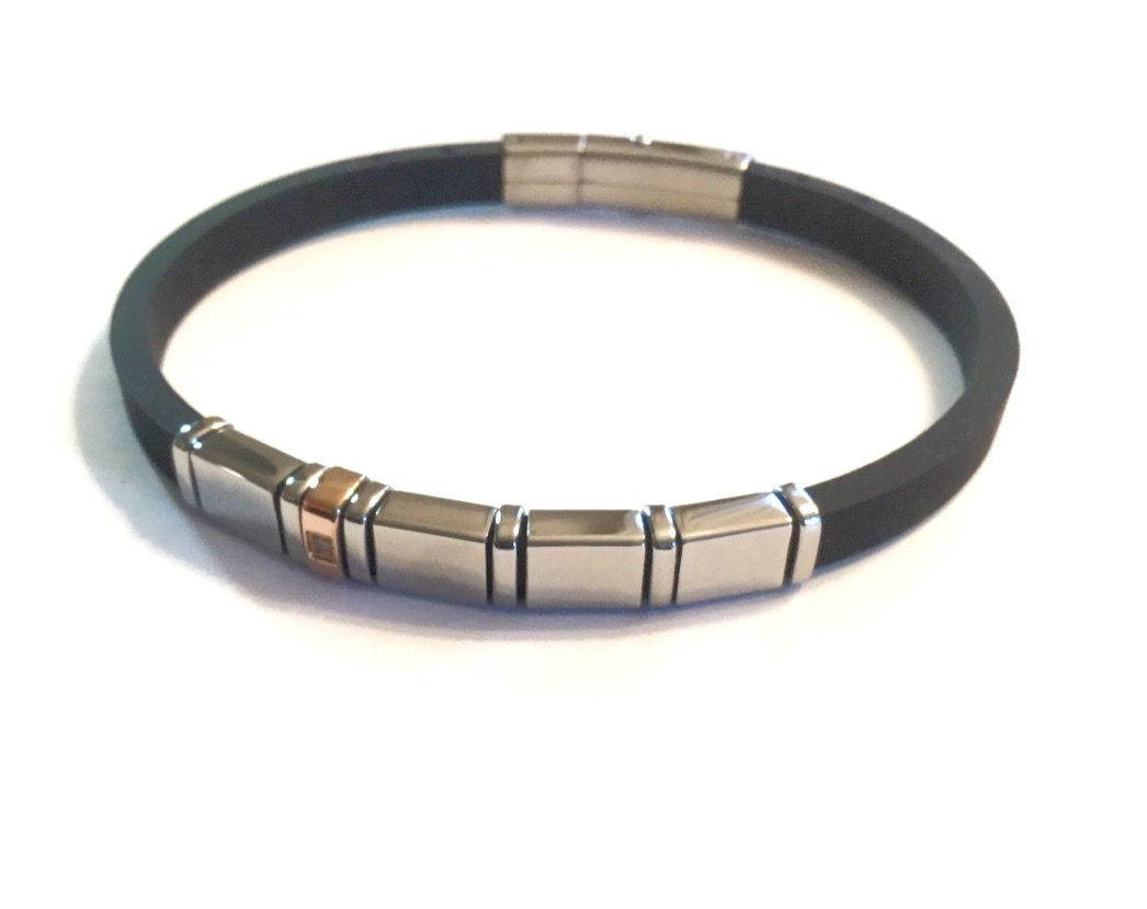 Gummi mit Einsätzen