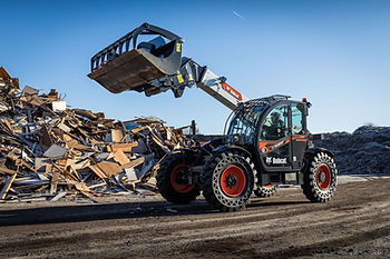 Bobcat R-Series waste expert telehandlers show their mettle in waste and recycling markets across EMEA