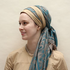 How to Tie a Pashmina Headwrap with a Belted Shirtdress