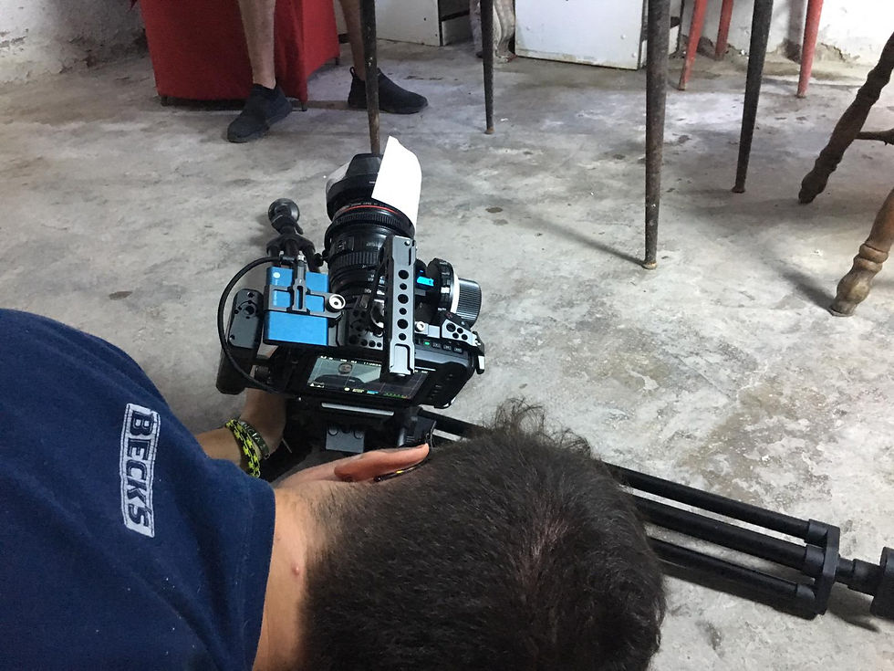 BACKSTAGE - CAMERA OSCURA