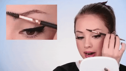 Les tutos simples pour maquiller ses sourcils: 3 astuces faciles données par des filles comm