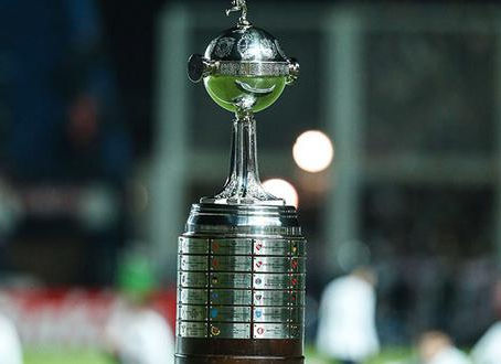 Se implementará el VAR en la Copa Libertadores y Sudamericana desde los inicios de competencia