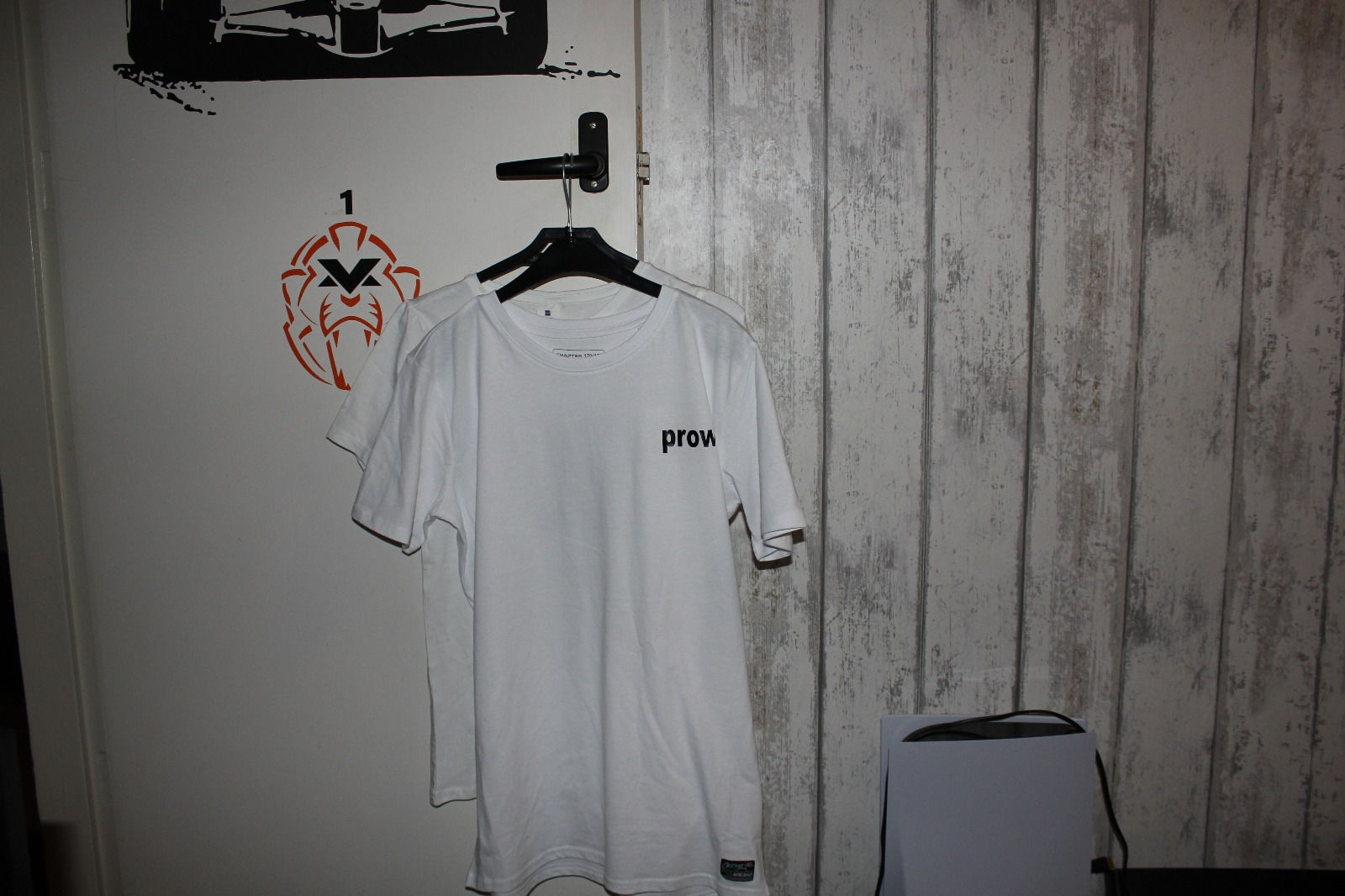 prow shirt